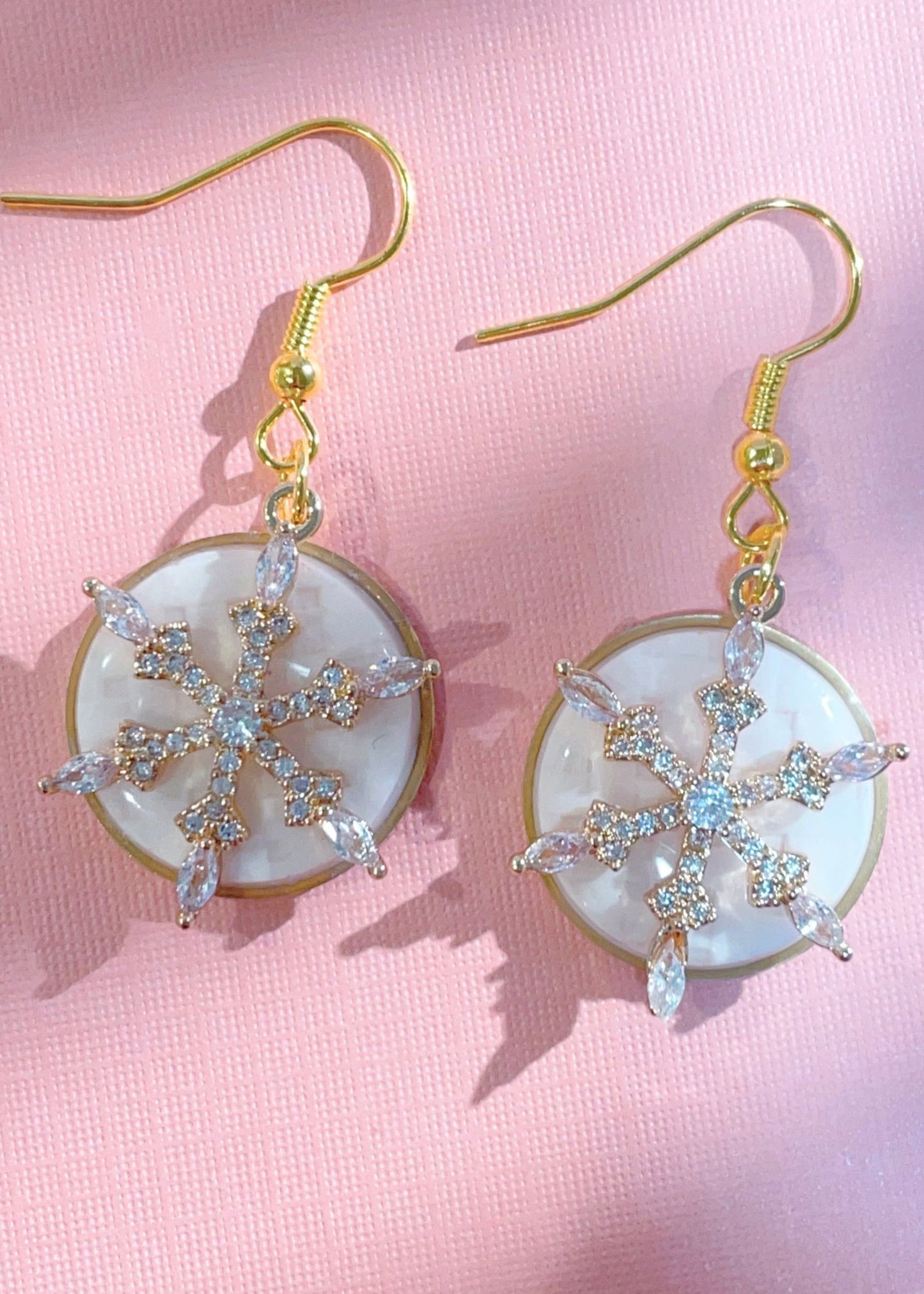 The AUDREY- Snowflake hook earrings