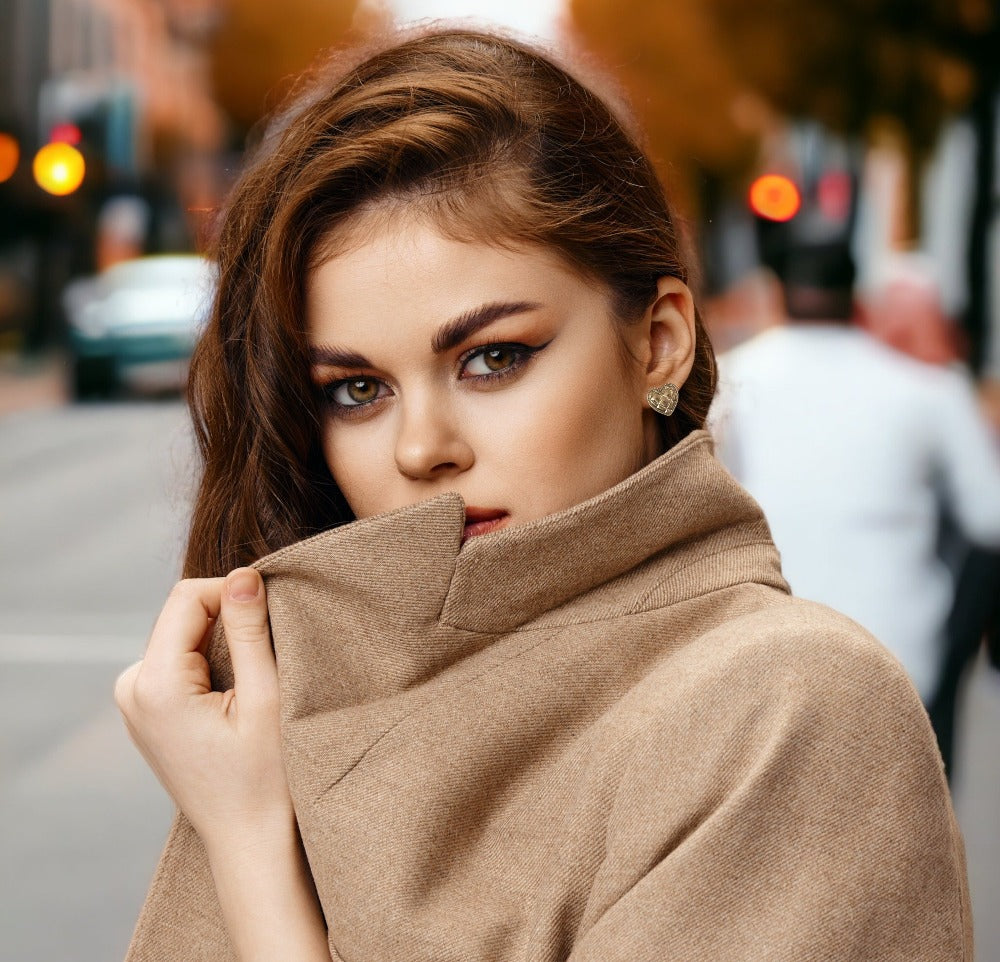 Rhombus Mark Heart Earring