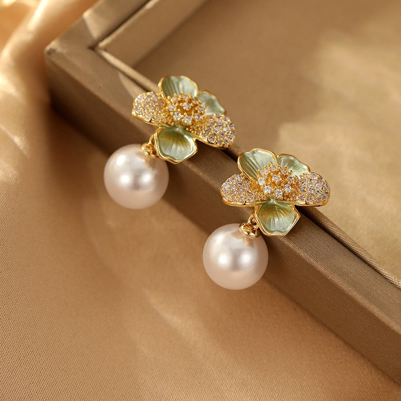 Sage Green Bloom Pearl Earrings